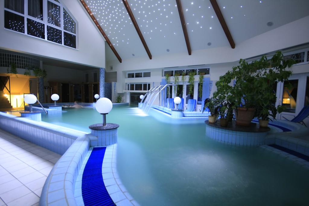 Orchidea Hotel Lipot Bagian luar foto